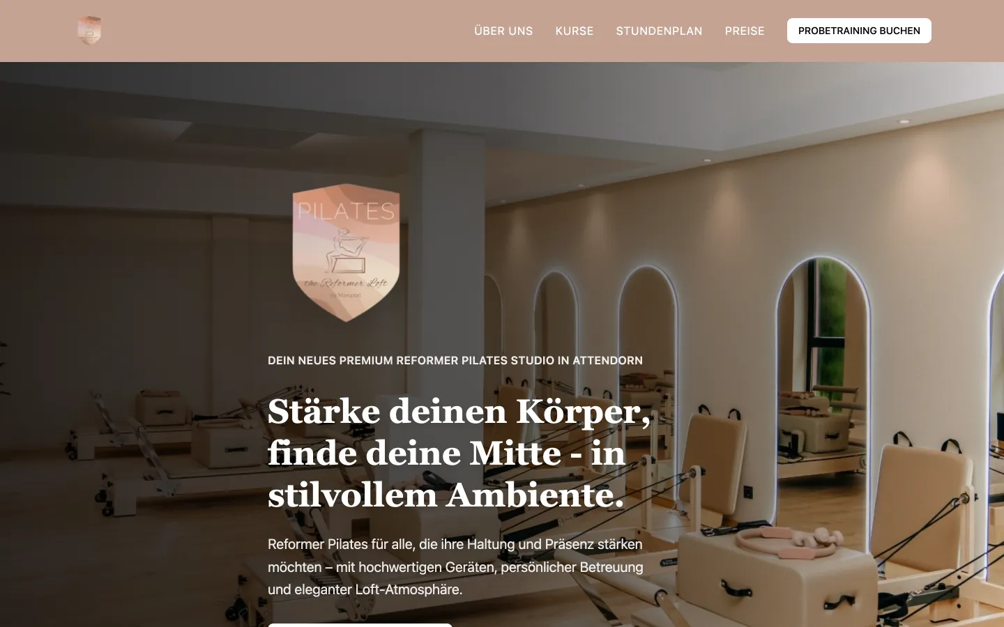 Startseite des Reformer Lofts (Desktop-Ansicht)